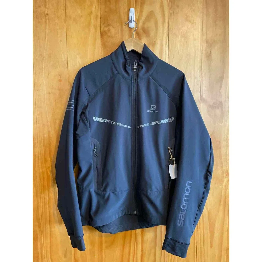 Size Large Salomon Men's Light Jacket